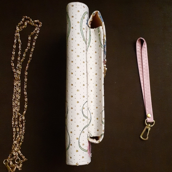 Owl crossbody/wristlet wallet - Picture 3 of 5